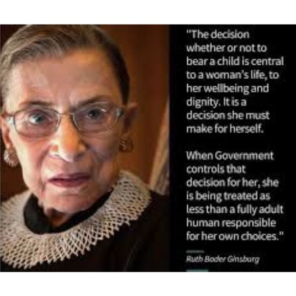 🔥The Notorious RBG Dissent Bib Necklace - Picture 6 of 10